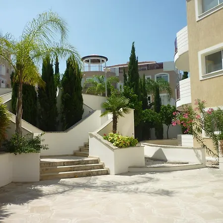 Apartament Pafilia Garden